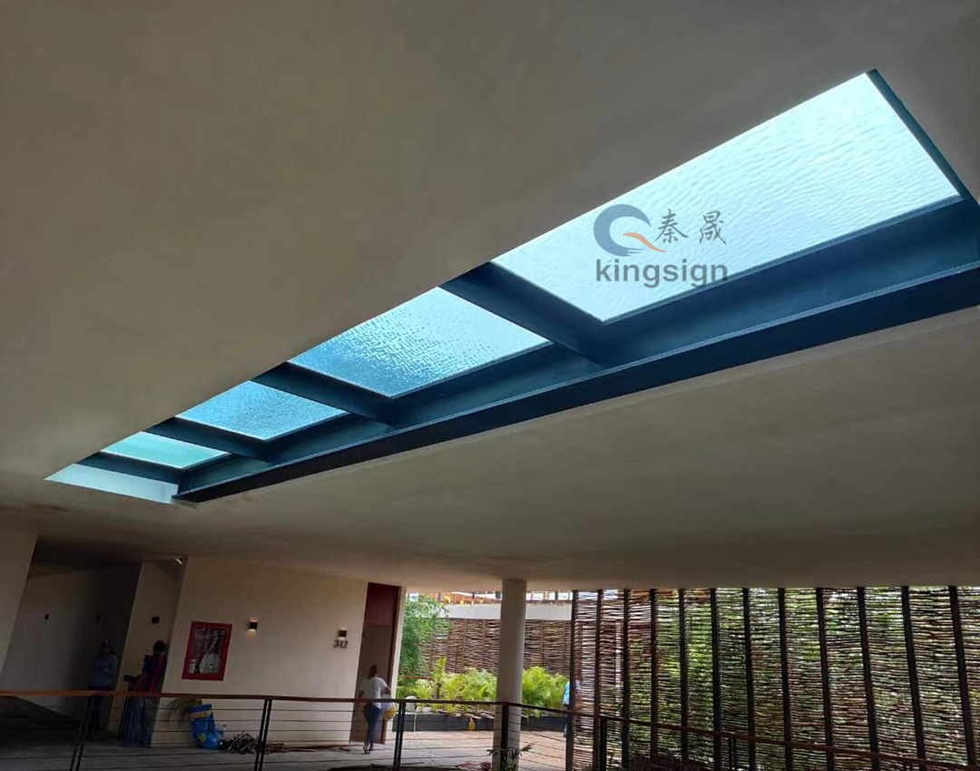 ¿Por qué las piscinas suspendidas acrílicas se vuelven cada vez más populares?